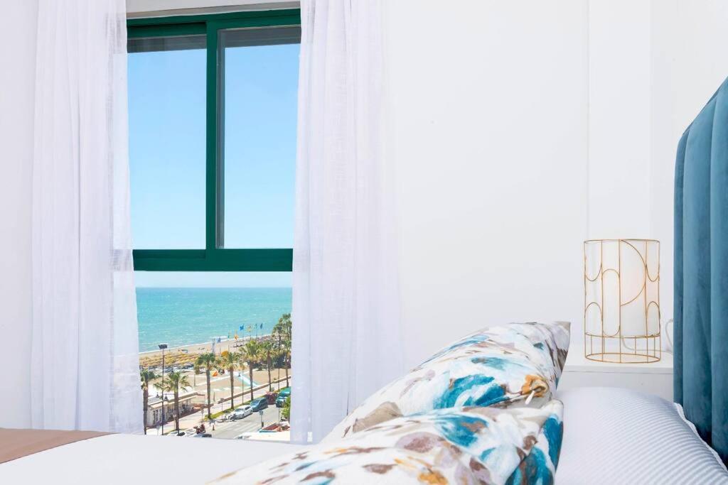 Primera Linea De Playa Torremolinos Exterior foto